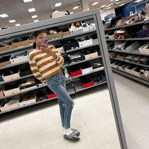 Meet your Posher, Alysha